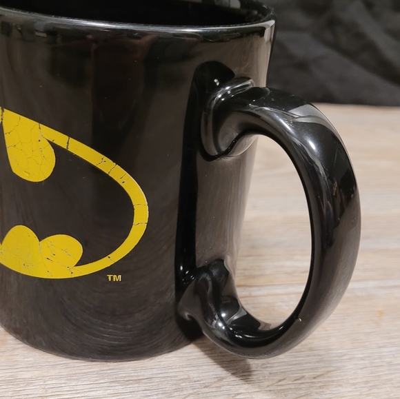 ⚡Batman Mug⚡ - Picture 3 of 5